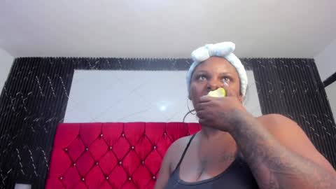 Snapshot of harleyevaans chatting on January 20, 2025, 12:07 pm Harley Evaans online show from January 20, 2025, 12:07 pm