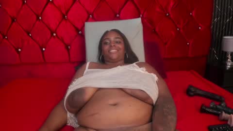 Snapshot of harleyevaans chatting on January 22, 2025, 6:20 pm Harley Evaans online show from January 22, 2025, 6:20 pm