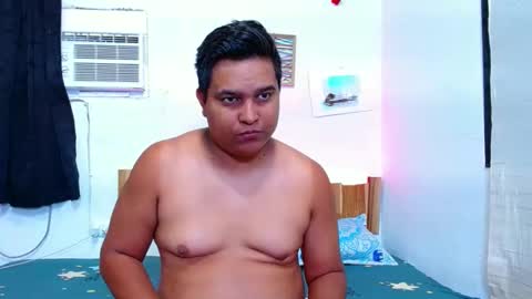 Snapshot of haroldlucky chatting on November 3, 2025, 1:34 pm harold online show from November 3, 2025, 1:34 pm