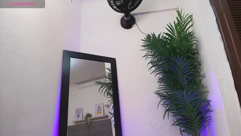 Snapshot of harper_brown1 chatting on October 2, 2025, 7:48 am Harper online show from October 2, 2025, 7:48 am