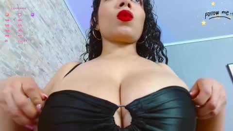 harper_ziu online show from November 22, 2025, 12:04 pm