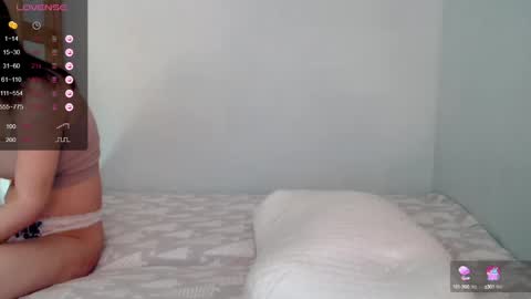 Kira online show from March 11, 2025, 3:37 am