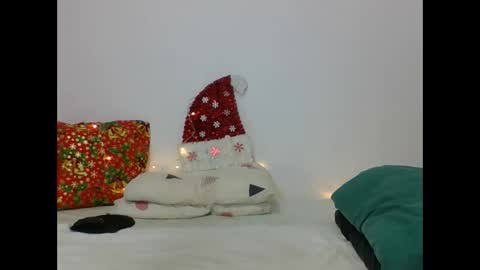 Snapshot of harry_goldenmillerx10fun chatting on December 28, 2024, 12:47 am  Harry    online show from December 28, 2024, 12:47 am