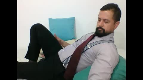 Snapshot of harry_goldenmillerx10fun chatting on March 12, 2025, 9:03 pm  Harry    online show from March 12, 2025, 9:03 pm