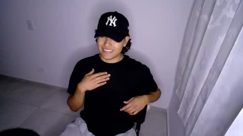 Snapshot of haru_boi chatting on December 11, 2024, 3:13 am Haru online show from December 11, 2024, 3:13 am