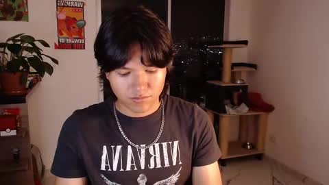 Snapshot of haru_boi chatting on December 16, 2025, 6:51 am Haru online show from December 16, 2025, 6:51 am