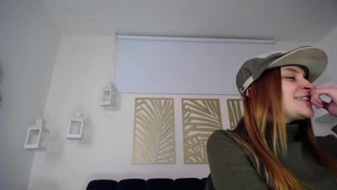 Snapshot of hat_girl chatting on February 1, 2025, 9:54 am Nicole online show from February 1, 2025, 9:54 am