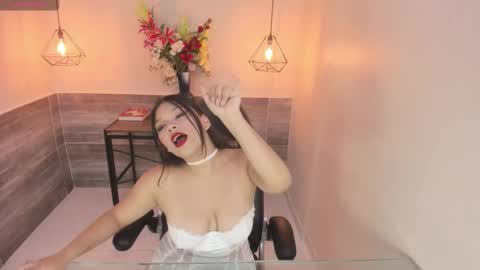 Snapshot of hatsajones chatting on November 23, 2025, 4:01 am hatsajones online show from November 23, 2025, 4:01 am