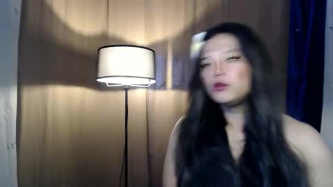 LALA A online show from October 18, 2025, 5:43 am