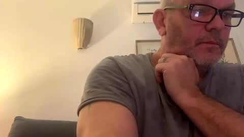 Snapshot of hawks2113 chatting on January 7, 2025, 11:48 am hawks2113 online show from January 7, 2025, 11:48 am