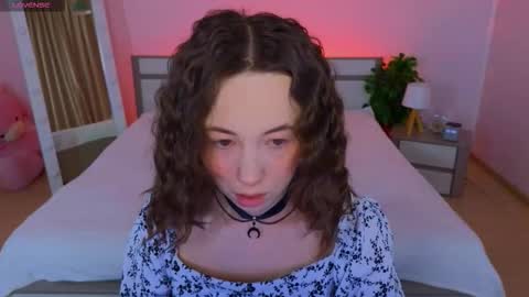 Snapshot of haylefirehot chatting on November 25, 2025, 2:33 am Hayle online show from November 25, 2025, 2:33 am