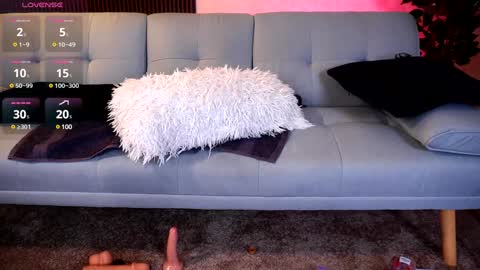 Haylie online show from January 14, 2025, 4:50 pm