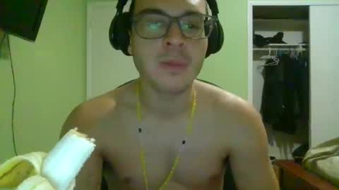 hazehorizon48 online show from November 20, 2025, 8:47 am