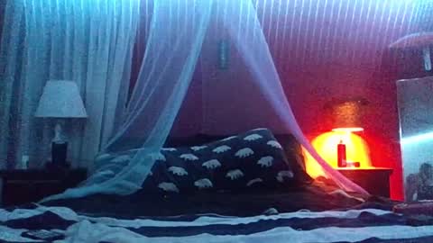 Snapshot of hazel_lust chatting on January 19, 2025, 4:01 am Hazel Lust online show from January 19, 2025, 4:01 am