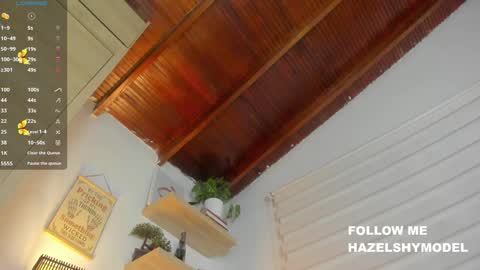 Im Hazel online show from December 7, 2024, 6:43 am