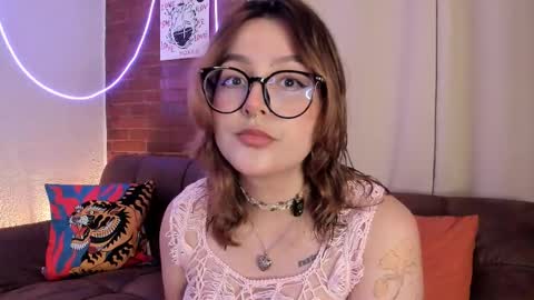 Hazel Brown online show from November 6, 2025, 12:33 am