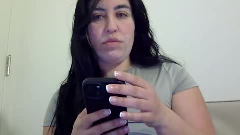 heatwavee online show from December 11, 2024, 11:30 am