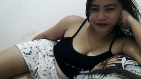 heavenlyeyes69 online show from October 9, 2025, 11:25 pm