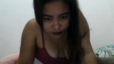 heavenlyeyes69 online show from October 14, 2025, 7:25 pm