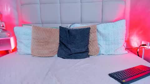 Keira Hecate online show from November 21, 2025, 9:35 pm