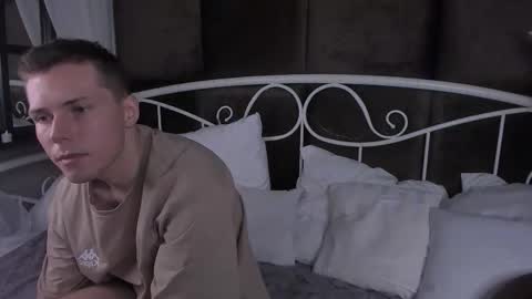 Snapshot of hector_spector chatting on November 6, 2025, 11:11 am Hector online show from November 6, 2025, 11:11 am