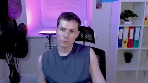 Snapshot of hector_spector chatting on December 2, 2025, 10:53 am Hector online show from December 2, 2025, 10:53 am