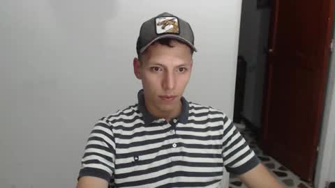 hefesto_69 online show from November 6, 2025, 3:40 am