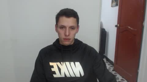 hefesto_69 online show from December 5, 2025, 3:59 am