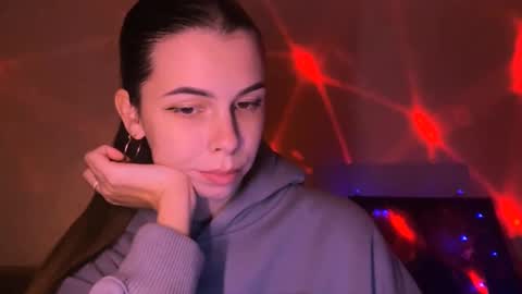 Heiley online show from December 6, 2024, 6:39 pm