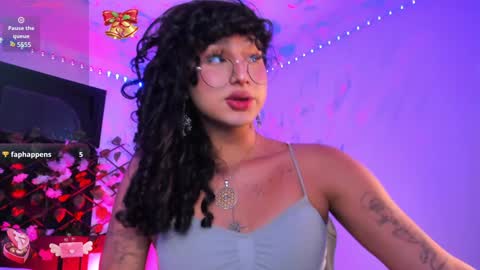 Snapshot of heka_prudence chatting on February 8, 2025, 1:22 am Heka Prudence online show from February 8, 2025, 1:22 am