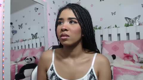 Snapshot of hela_sexy_xx chatting on December 2, 2024, 5:59 am hella online show from December 2, 2024, 5:59 am