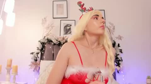 Helen  online show from December 21, 2024, 4:46 pm