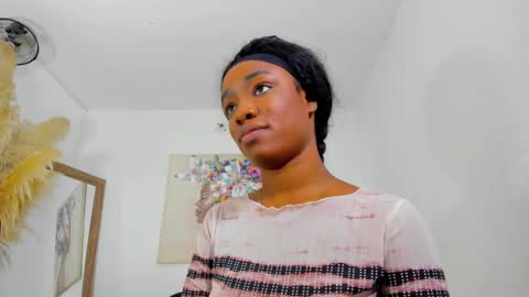 HELENA COPPER online show from March 6, 2025, 5:24 am