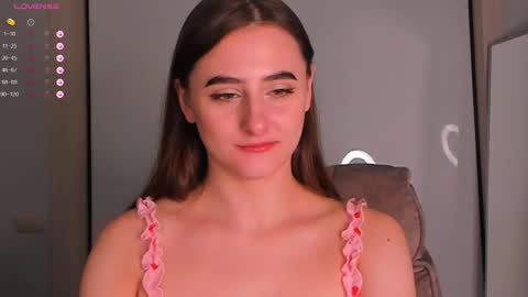 Snapshot of helena_lorente chatting on October 11, 2025, 3:10 pm Helen online show from October 11, 2025, 3:10 pm