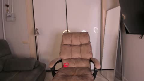 Snapshot of helena_lorente chatting on November 26, 2025, 3:02 pm Helen online show from November 26, 2025, 3:02 pm