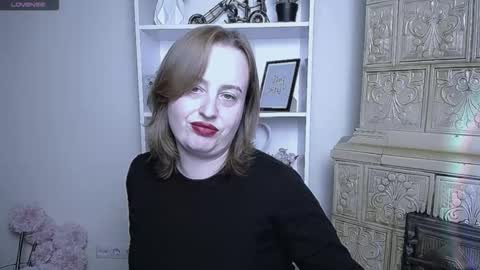 Helen online show from October 22, 2025, 7:19 am