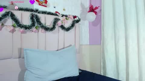 Snapshot of helenn_diaz chatting on December 14, 2025, 4:51 am helenn online show from December 14, 2025, 4:51 am