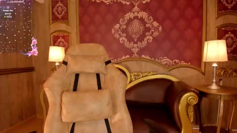 Helen or Hells online show from October 23, 2025, 12:48 pm