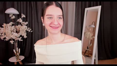 Helen online show from February 6, 2025, 2:55 am