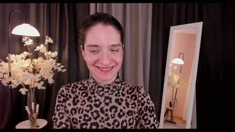 Helen online show from February 8, 2025, 5:51 am