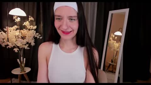 Helen online show from February 13, 2025, 2:56 am