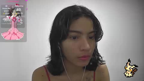 Helia Transfem and Amy online show from February 12, 2025, 5:26 am