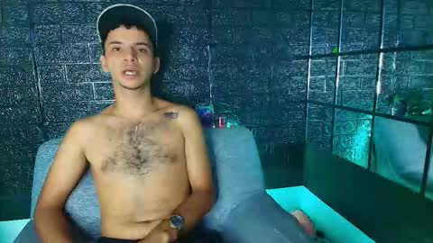 Snapshot of hellanddante_ chatting on November 26, 2025, 10:55 pm H E L L AND D A N T E online show from November 26, 2025, 10:55 pm