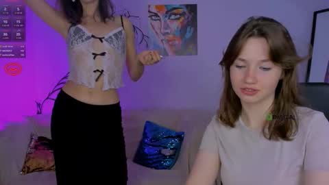 Helli online show from October 7, 2025, 7:33 pm