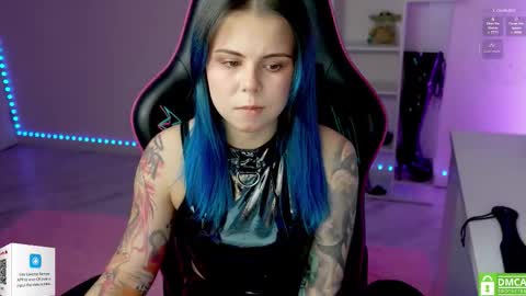 Alice online show from November 14, 2025, 1:43 pm