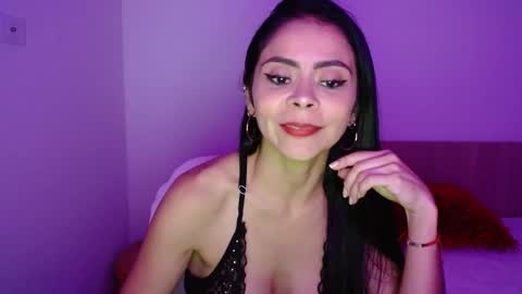 Snapshot of hema_gold chatting on March 9, 2025, 2:50 am HEMA online show from March 9, 2025, 2:50 am