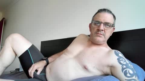 Snapshot of hempie1973 chatting on November 30, 2025, 7:45 am hempie1973 online show from November 30, 2025, 7:45 am