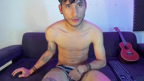 Snapshot of henrik_senn chatting on December 3, 2024, 8:39 pm henrik_senn online show from December 3, 2024, 8:39 pm