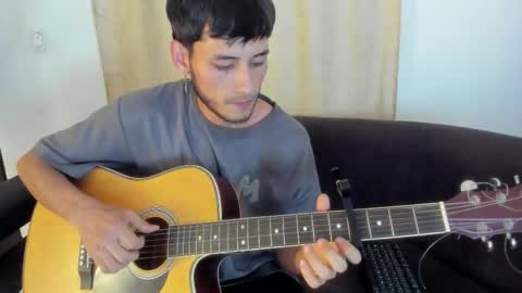 Snapshot of henrik_senn chatting on November 8, 2025, 11:36 pm henrik_senn online show from November 8, 2025, 11:36 pm