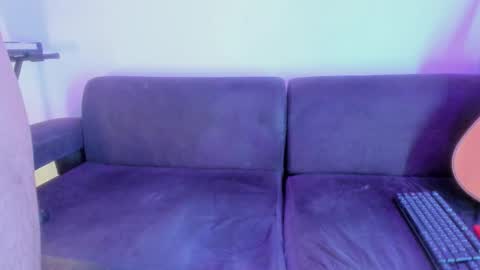 Snapshot of henrik_senn chatting on November 26, 2025, 10:33 pm henrik_senn online show from November 26, 2025, 10:33 pm